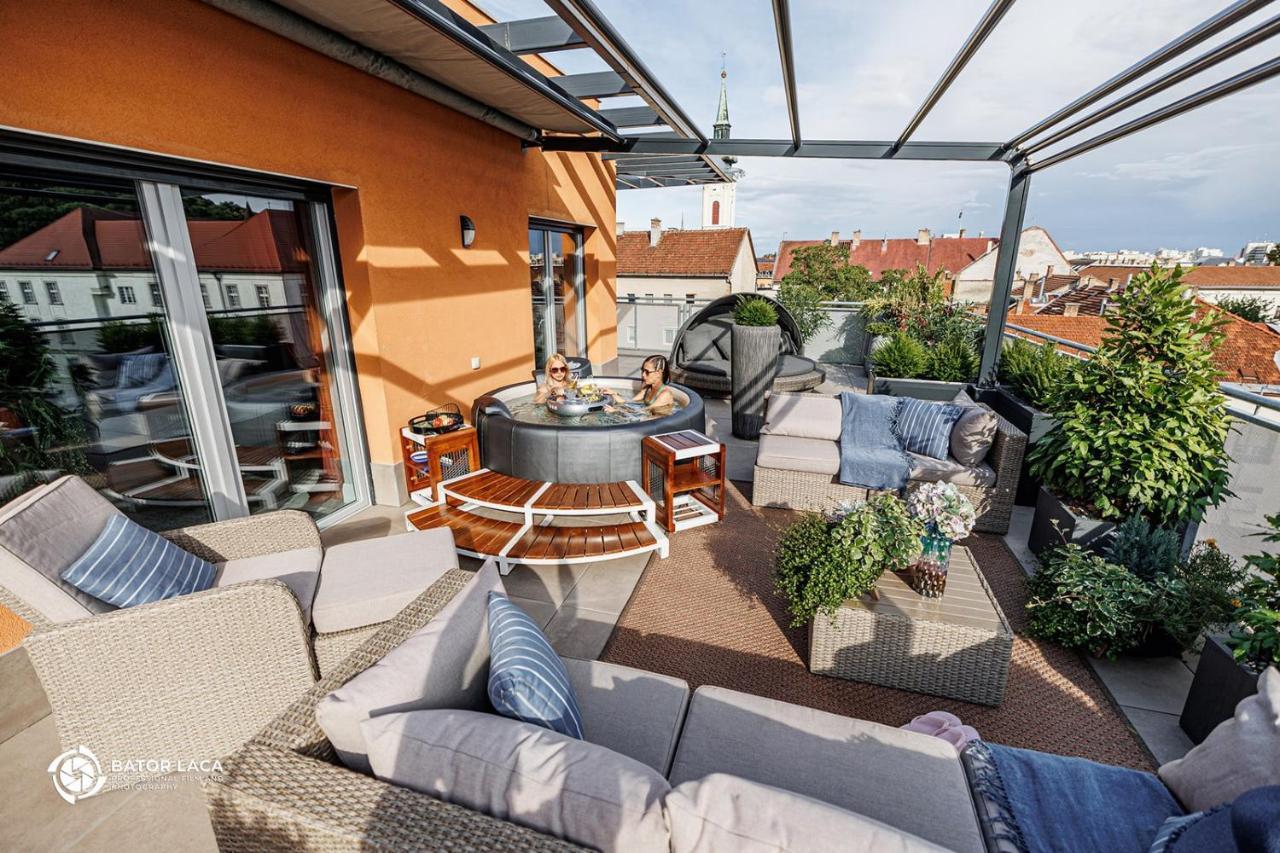 شقة Buekk Penthouse, Panorama Jacuzzival ميسكولك المظهر الخارجي الصورة