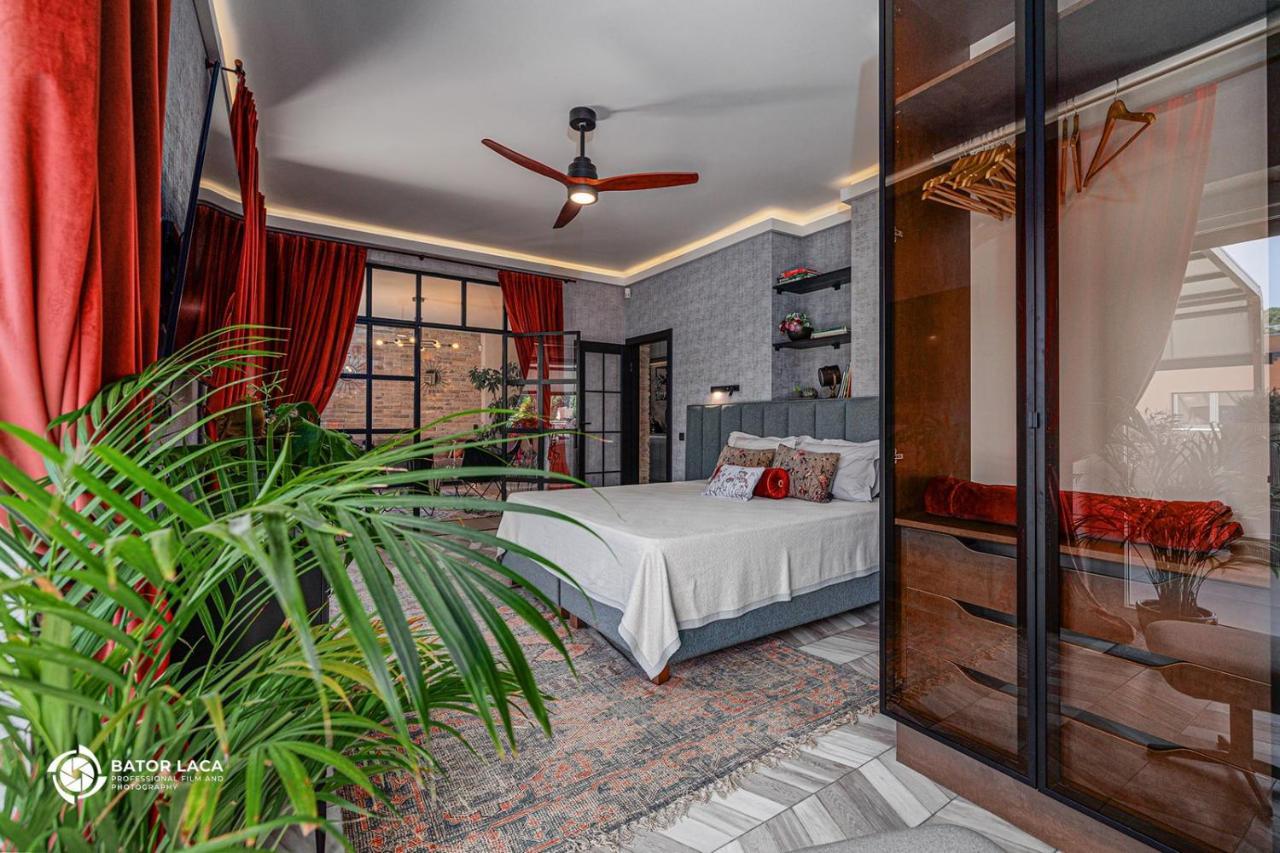 شقة Buekk Penthouse, Panorama Jacuzzival ميسكولك المظهر الخارجي الصورة